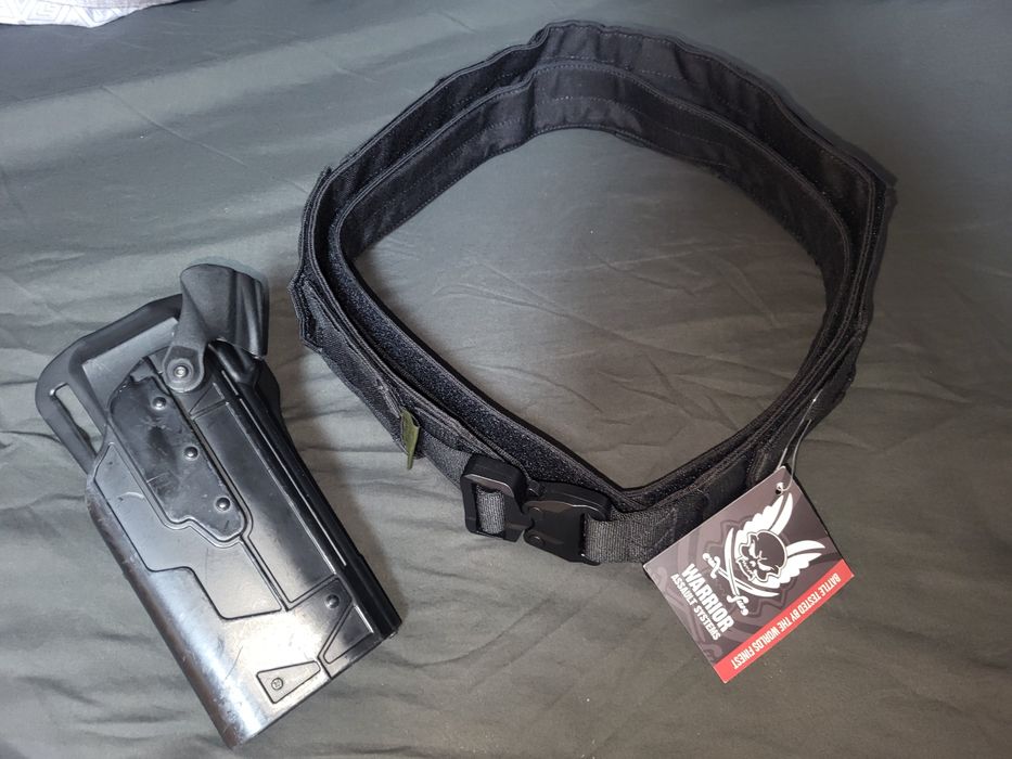Centura tactica și Holster Glock  + lanterna Fenix