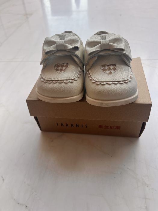 Бебешки обувки естествена кожа