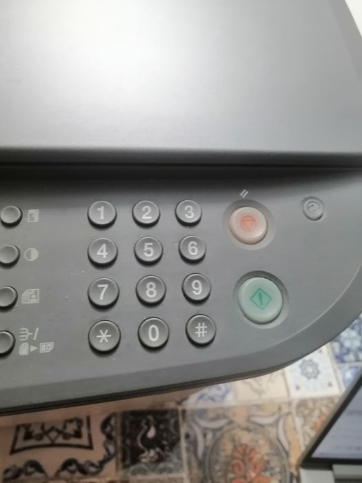 Принтер надёжный 3 в 1  Canon