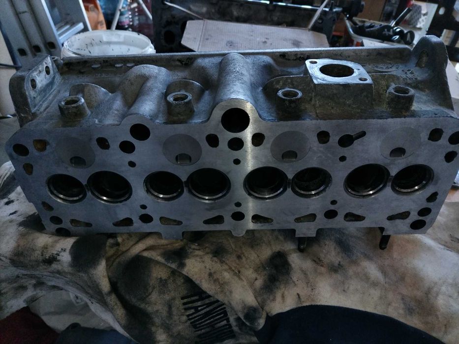 Глава VW Golf, Passat, Transporter 1.6JR TD