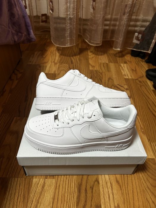Adidași Nike AirForce 1 Low