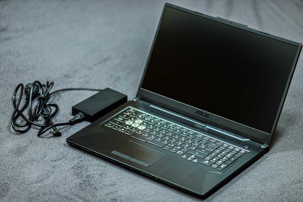 Мощный игровой ноутбук ASUS TUF Gaming FX706L