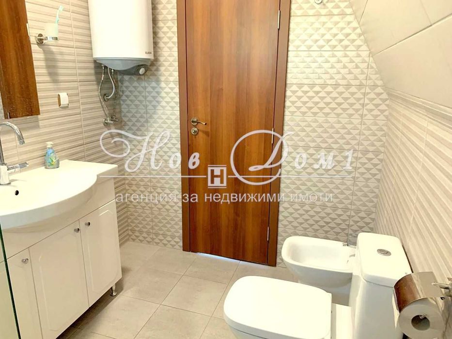 Продава се Къща в к.к. Св.Св. Константин и Елена - 600 кв.м за 3167 €/кв.м - Снимка #19