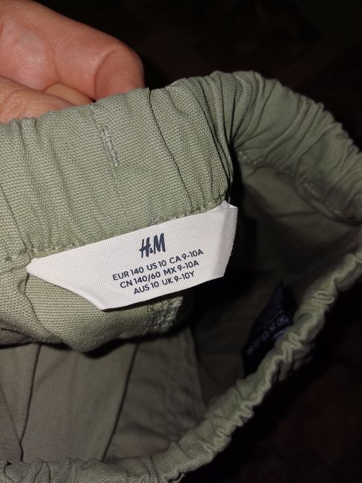 Шорты H&M Новые, на 10-12 лет