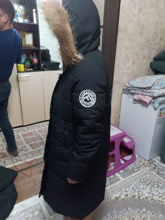 Куртка зима целая  длинная