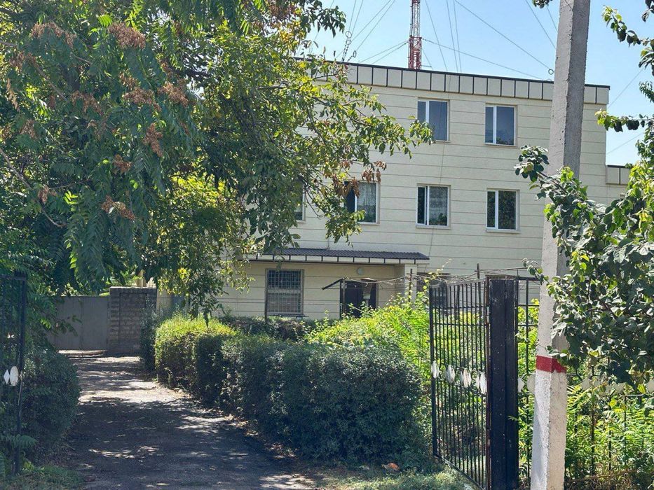 Сдаётся в аренду под клиника, школа, садик, гостиница, университет итд