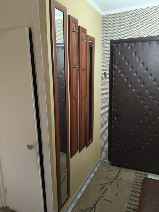 Продам прихожую в комплекте