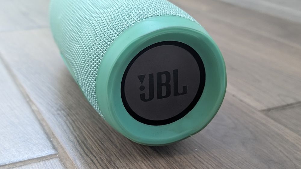 Boxa jbl charge 3