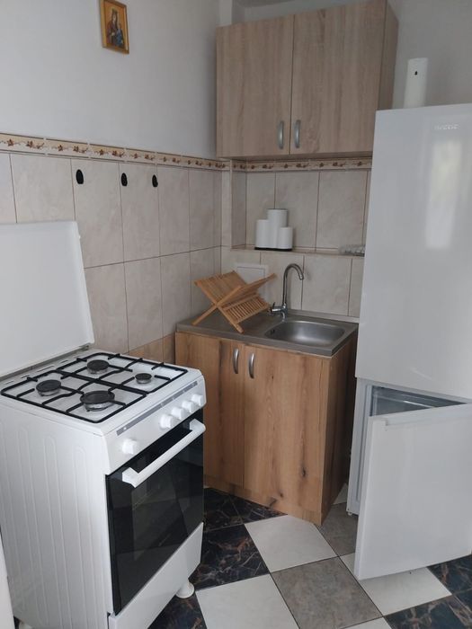 De închiriat apartament 1 cameră
