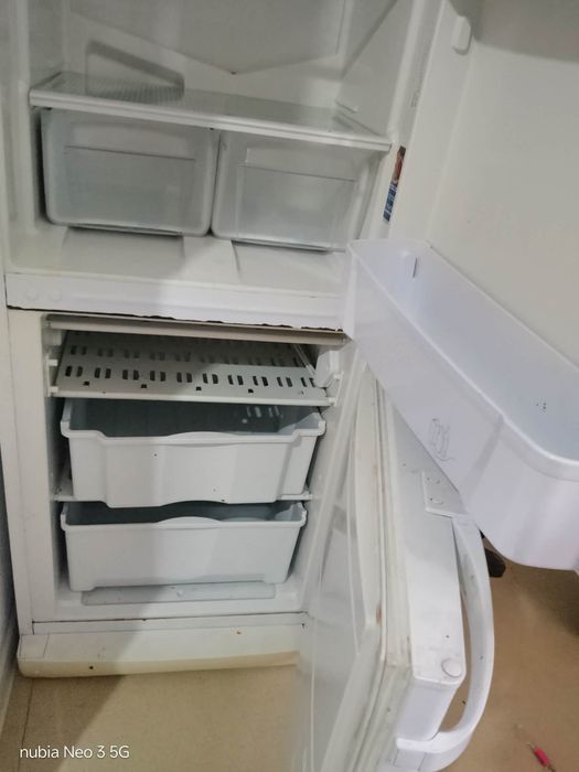 Бу холодильник Indesit