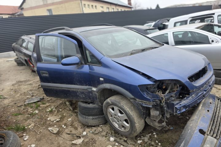 Chiulasa Opel Zafira 2002 1.6 MT (101 hp)