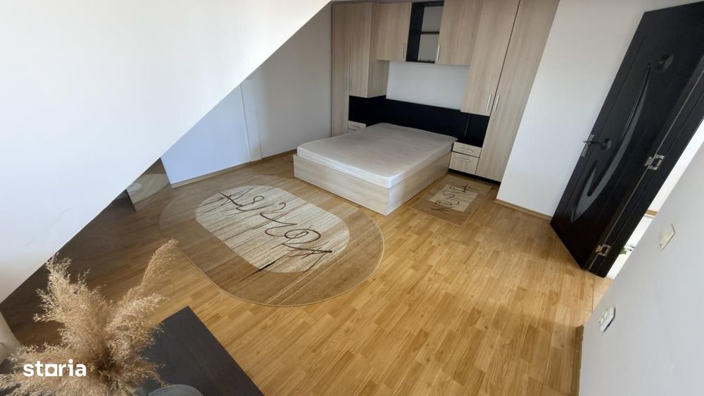 Apartament 2 camere et. 5/5 zona Dioda