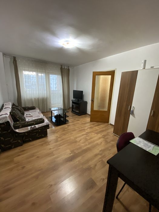 Inchiriez apartament sector 6 Crangasi(peste drum de Piata Crangasi)