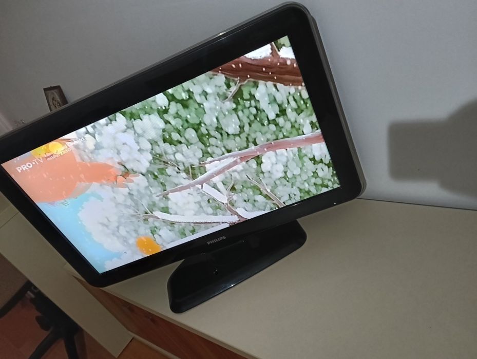 Tv Philips folosit diagonală 80
