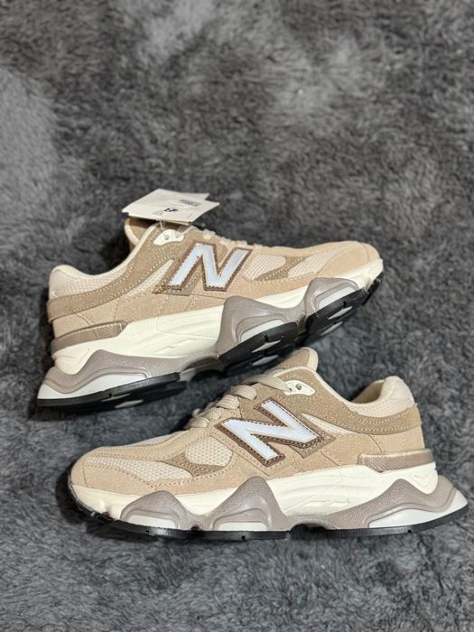 Adidasi New Balance 9060