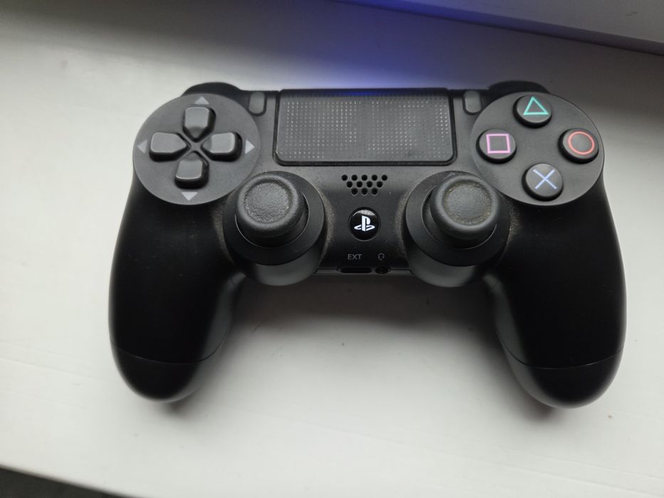 PlayStation 4 Pro Slim 1TB + 11 jocuri originale