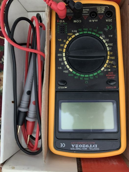 тестер наприжения