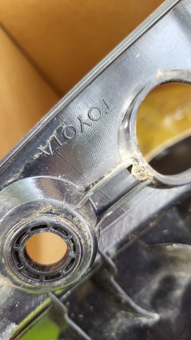 Stop stânga toyota rav 2017