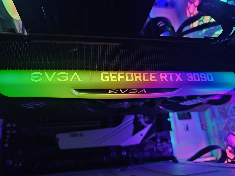 Placa video EVGA GeForce RTX 3090 FTW3 ULTRA GAMING, 24GB GDDR6X
