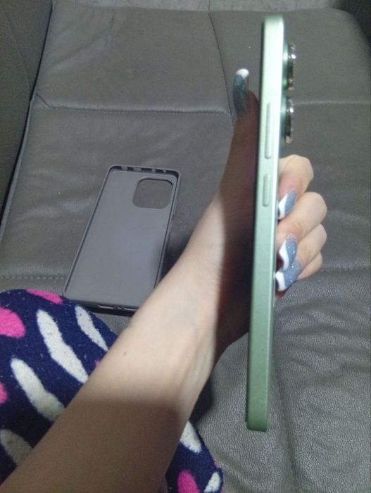 Редми ноут 13 в отличном состоянии redmi noyt 13  bor obmen