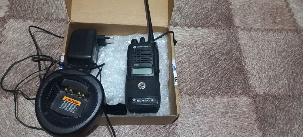 Продам рацию MOTOROLA