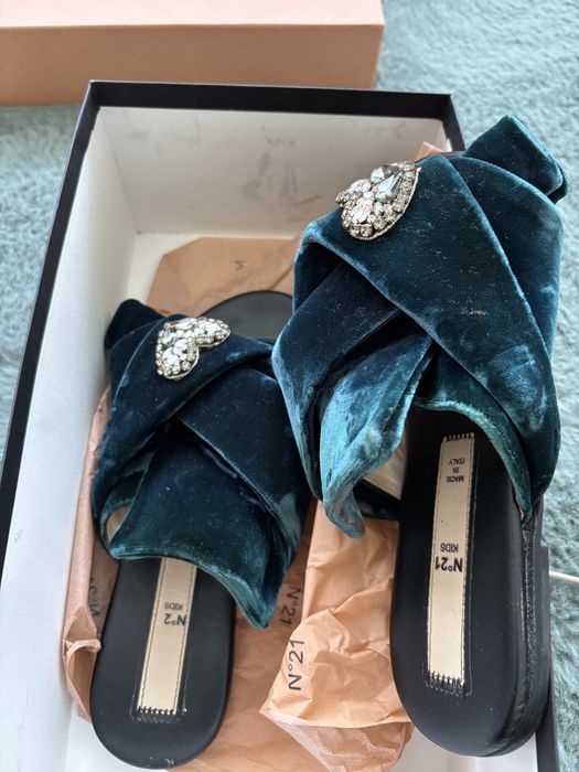 Papuci eleganti N.21