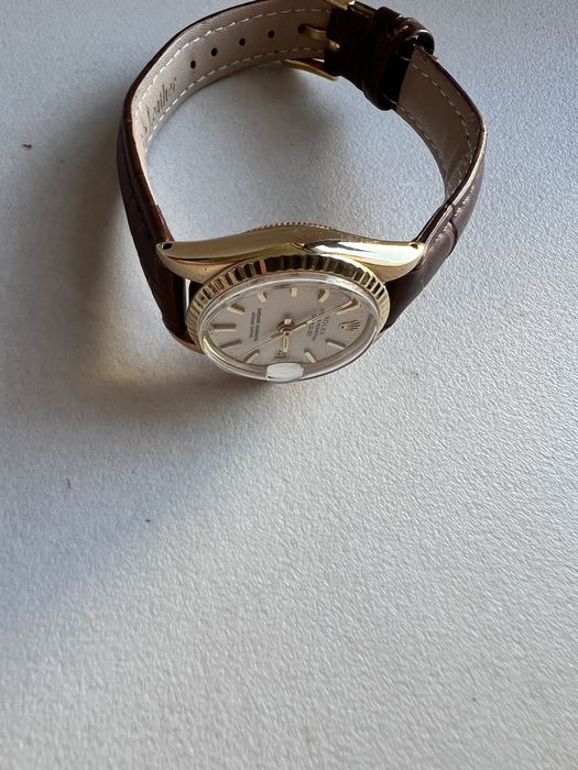 18 k aur Rolex Datejust Automatic de dama ,cal.1160 ref.6517