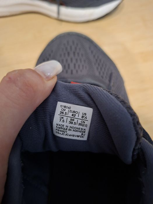 Adidași Asics Gel-Contend 7