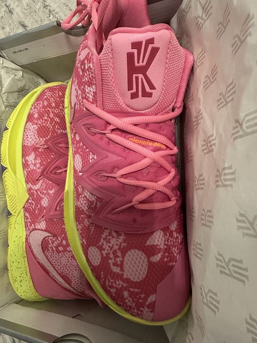 баскетбольные кроссовки Kyrie 5