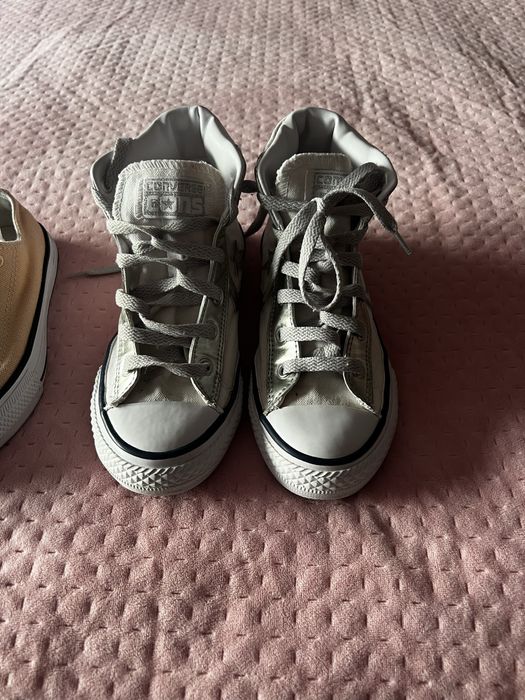 Детски кицове Converse и кожени сандали