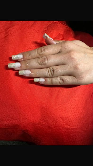 Oferta - Manichiura Unghii cu Gel  - Universitate sector 1 2 3