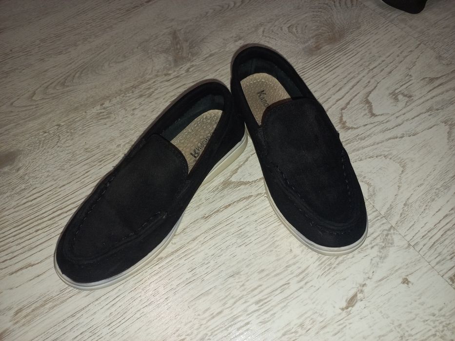 Продам детские лоферы