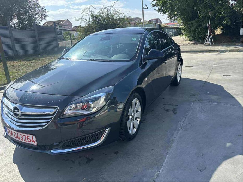 Se vinde opel insignia 2015