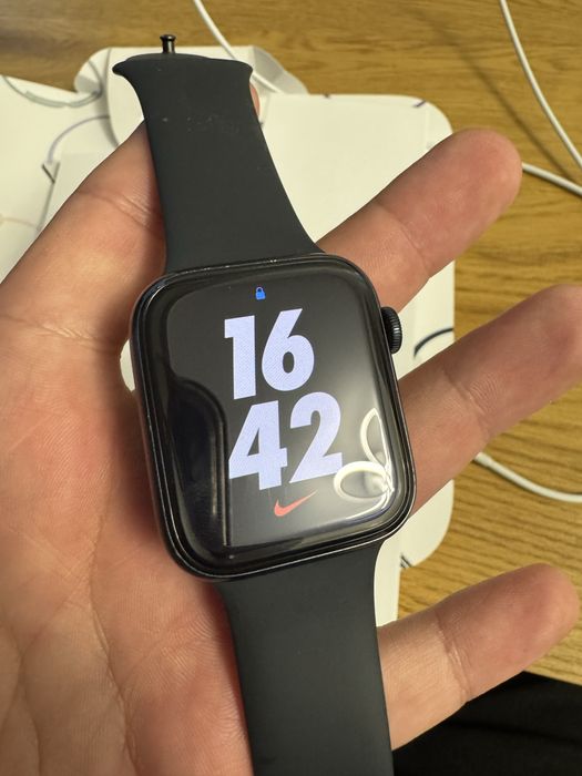Apple watch se 2 gen 44mm