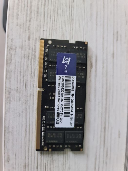 Рам памет -  8gb DDR4 за лаптоп