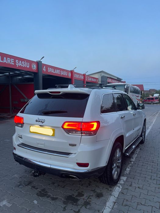 Dezmembrez jeep grand cherokee 3.0 wk2