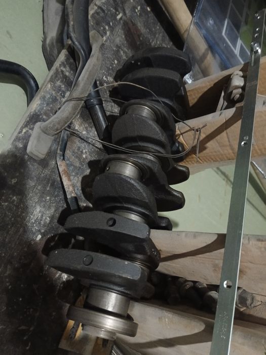 Колечатый вал на Джели 1.8