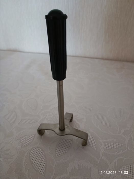 Продаю держатель для горячих банок