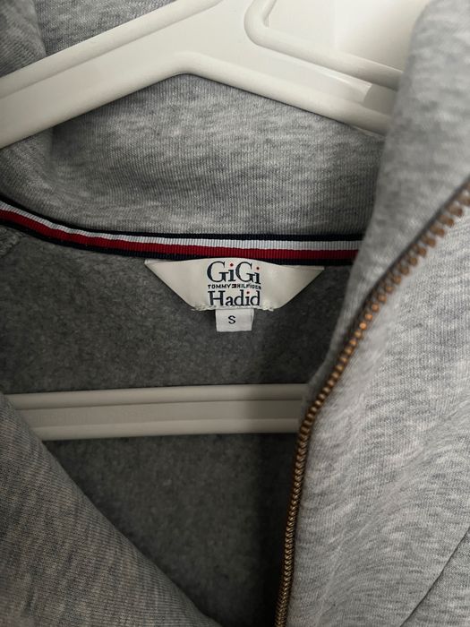 Tommy Hilfiger Gigi Hadid рокля / слуичер