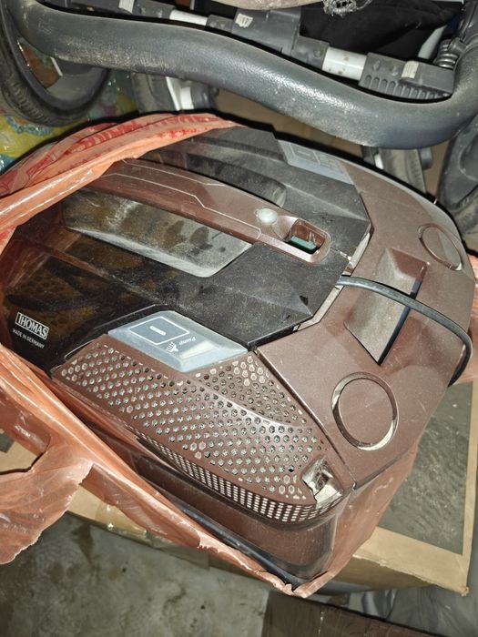 Пылесос Thomas brown