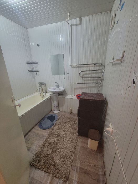 Продаю 3-х комнатную квартиру Сергели 8