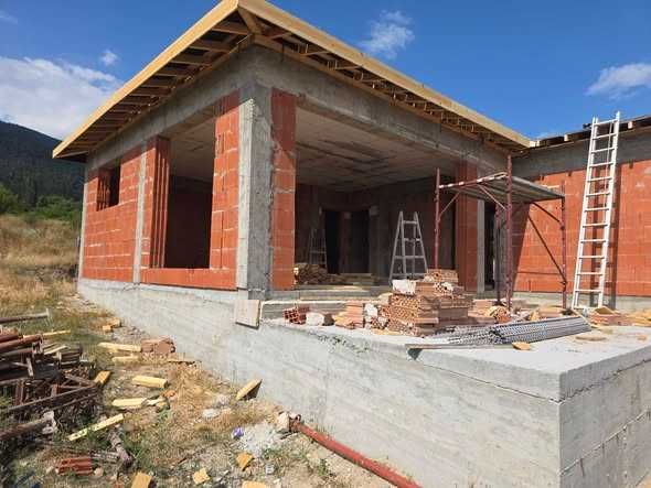 Продава масивна къща - ново строителство в близко село до гр.Казанлък