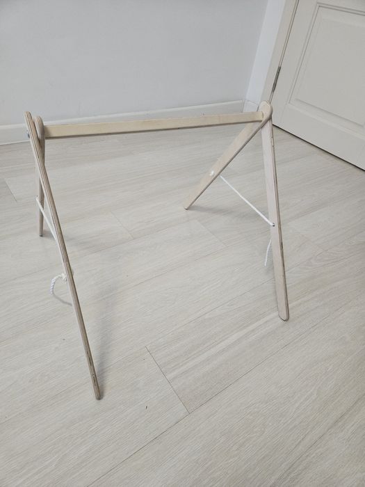 Стойка монтессори без подвесов