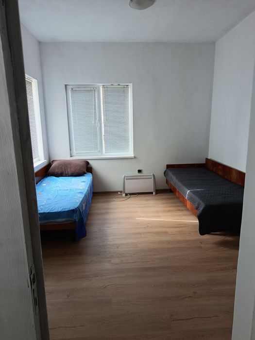 Дава се под наем Етаж от къща в Враца, Квартал 103 - 120 кв.м за 498.27 € - Снимка #8
