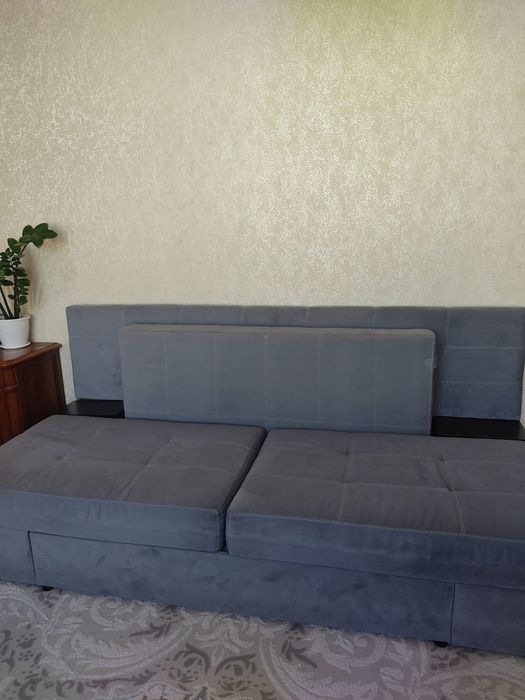 Продам диван в отличном состоянии