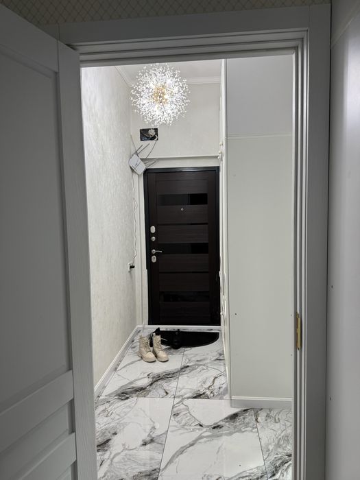 2 xonalik (studiya) kvartira uzoq muddatga oilaga arendaga beriladi