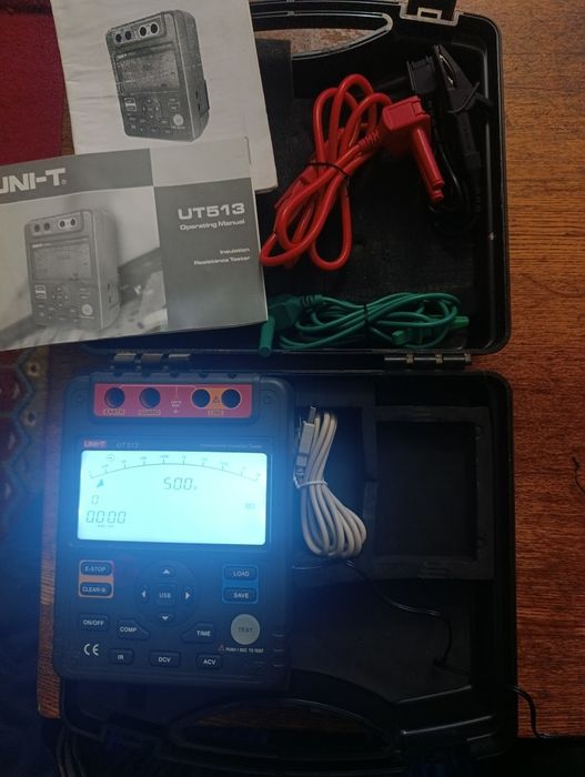 Цифровой мегаомметр UNI-T UT513