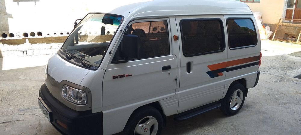 Срочно продам автомобиль дамас