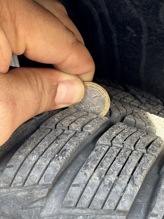 Продавам 4 броя зимни гуми