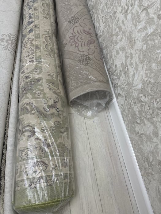 Продам ковры 3 шт